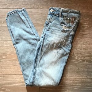 Hollister embellished skinny ripped jeans! Size 3